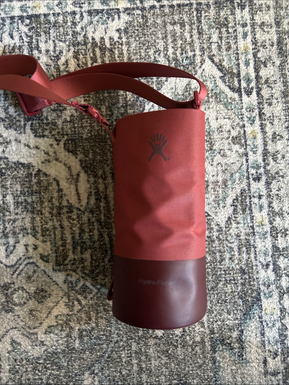 Hydro Flask Burgundy Bottle Sling Crossbody